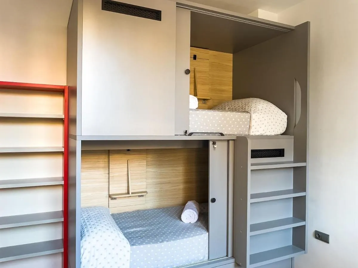 Leevin Student Barcelona Apartment
