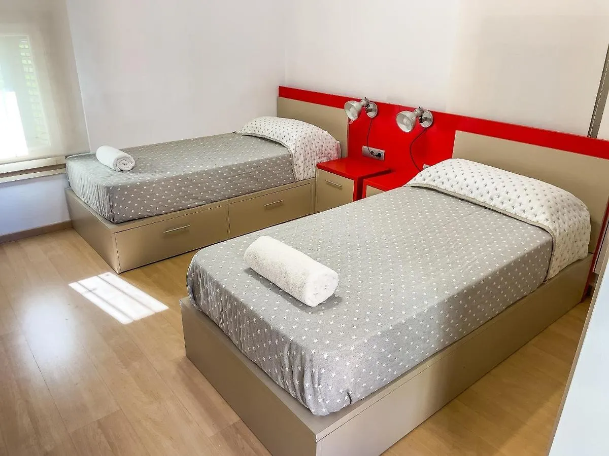 Leevin Student Barcelona Apartment