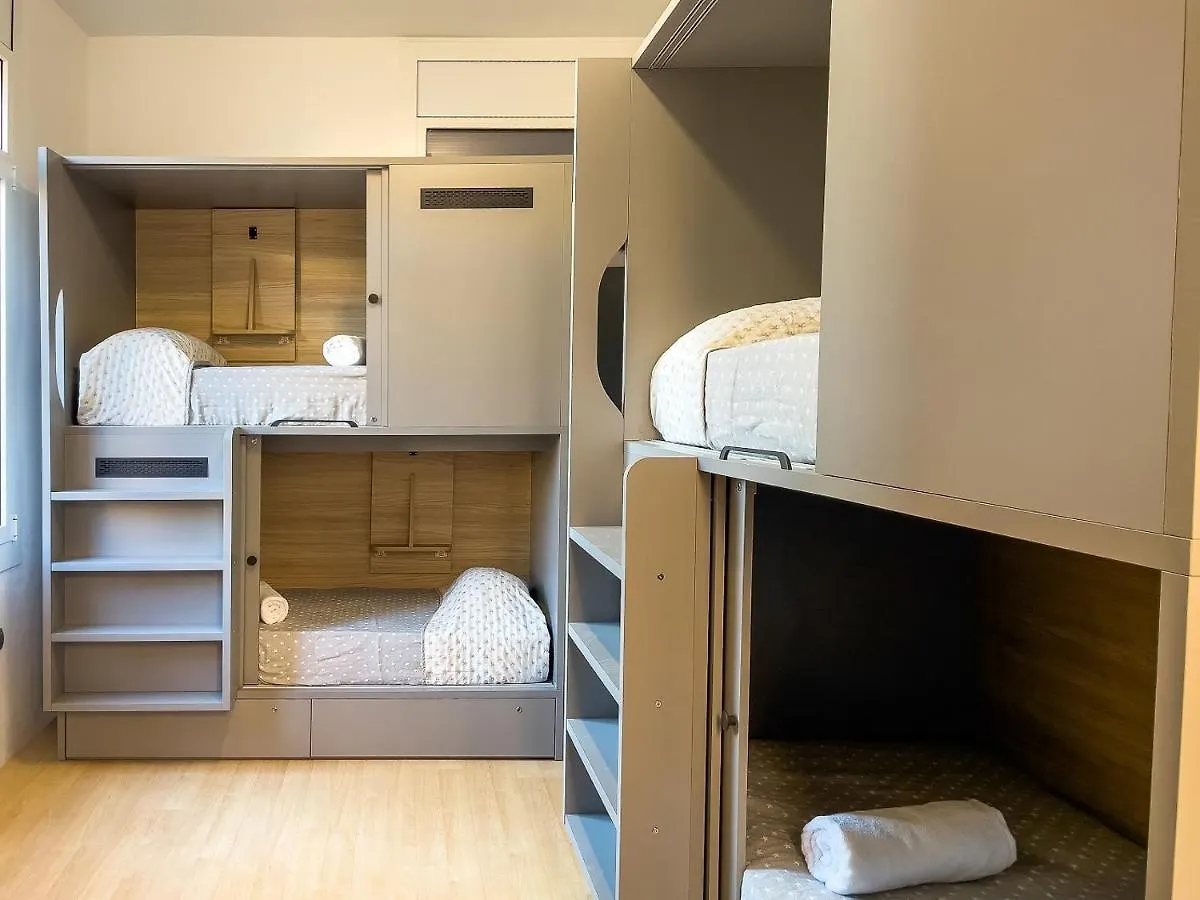Leevin Student Barcelona Apartment Spain
